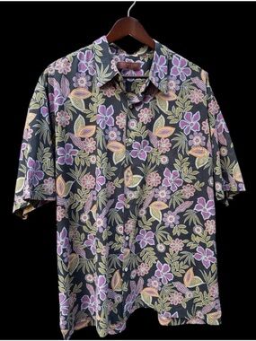 TORI RICHARD 3XL black with floral abstract shirtsleeved pocketed Hawaiian shirt